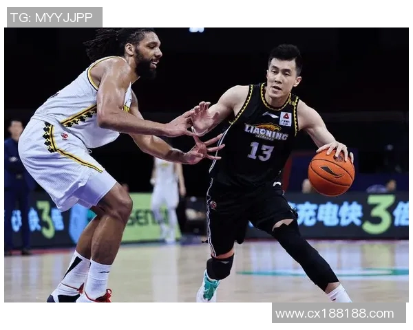 重庆篮球队个人能力分析聚焦球员成长与团队协作的完美结合